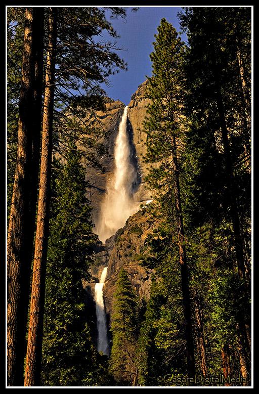 A total drop of 2,425' (739 meters) in three sections makes this the tallest waterfall in North America.